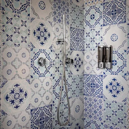 Oniro Oda ve Kahvaltı